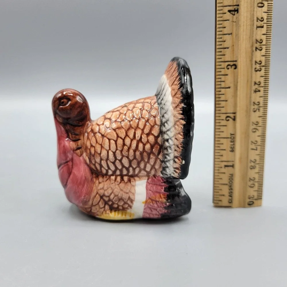 Harvest Time Handpainted Turkey Salt Pepper Shaker Set Thanksgiving Table Decor